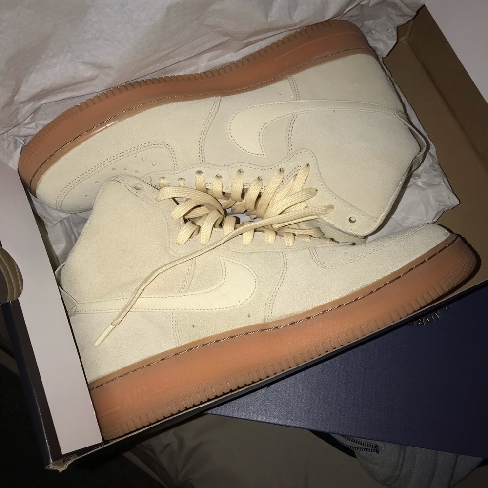New in box Air Force 1
